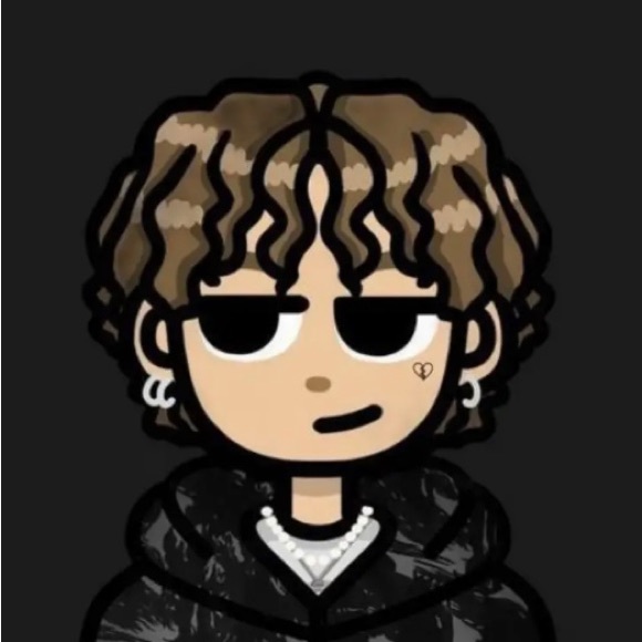 Profile Picture of Max Polanski (@weluvumax) on Poshmark