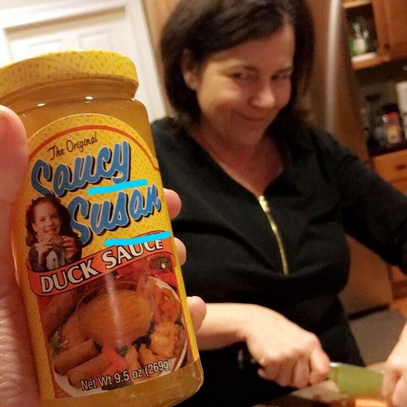 Profile Picture of Susan Donkle (@2001hanny) on Poshmark