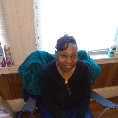 Profile Picture of Sherry (@SherrelStephens) on Twitter