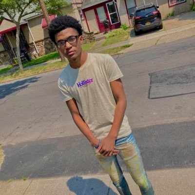 Profile Picture of Ernest Mitchell (@ernestm69774944) on Twitter