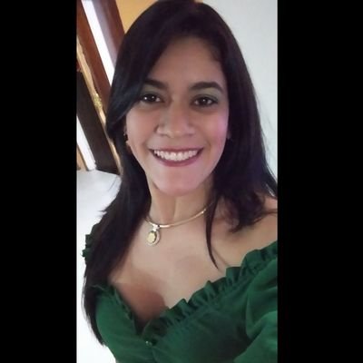 Profile Picture of Daniela Campos (@_DanielaC17) on Twitter