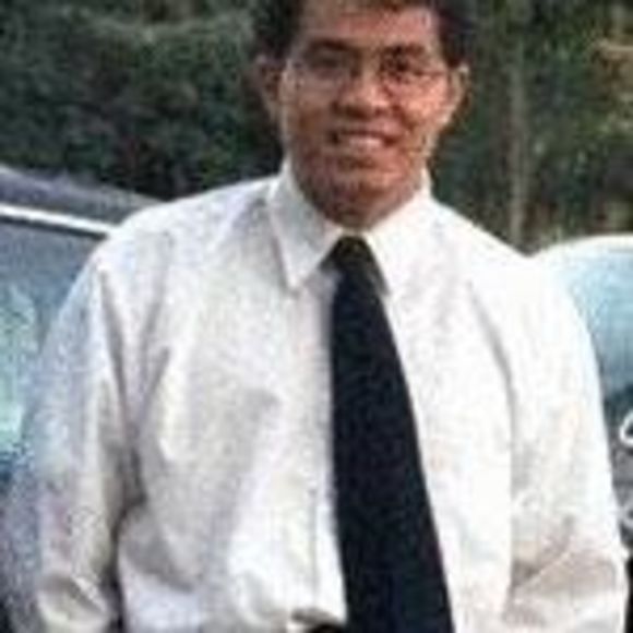 Profile Picture of Kwong Wong (@kwongkit) on Poshmark