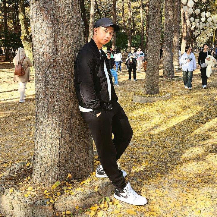 Profile Picture of mark (@markroel06) on Tiktok