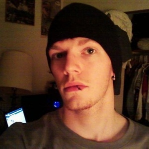 Profile Picture of Dustin Crago Darrah (@thesimplecalling) on Myspace