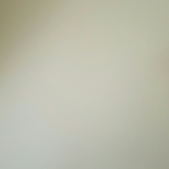Profile Picture of Iosif Roxana (@iosif1998) on Poshmark