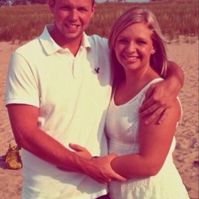 Profile Picture of Alexa Nicolle Koch (@AlexaNKoch) on Twitter