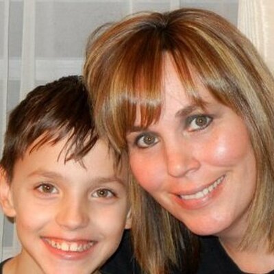 Profile Picture of Shannon Tompkins (@shannonderry69) on Twitter