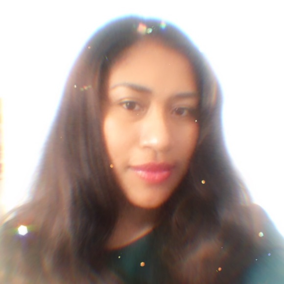 Profile Picture of Christina Slocum (@christaslo) on Poshmark