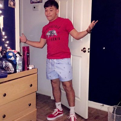 Profile Picture of Brandon Almazan (@BrandonDaBadger) on Twitter
