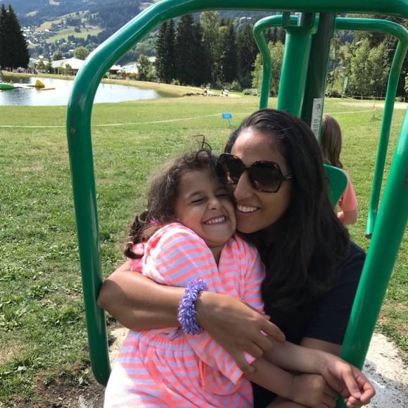 Profile Picture of Huwaida Hassan (@huwaidahassan) on Poshmark