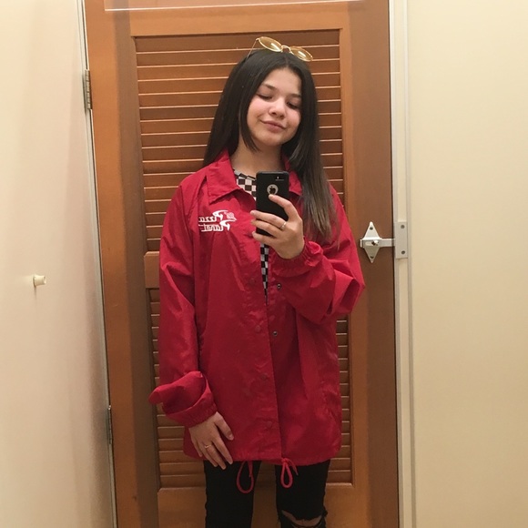 Profile Picture of Joelissa Trujillo (@joelissa213) on Poshmark