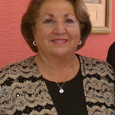 Profile Picture of Carolyn Crum (@CarolynCrum) on Twitter
