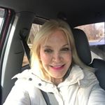 Profile Picture of Doris Dupont (@valescadupont) on Instagram