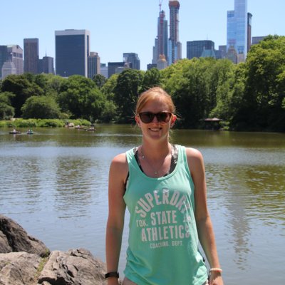 Profile Picture of Rebecca Mogey (@MogeyRebecca) on Twitter