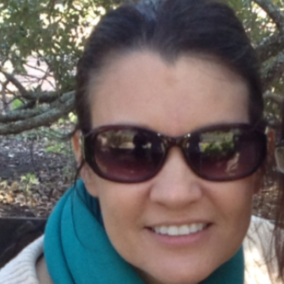 Profile Picture of Carrie Chastant (@cechastant) on Poshmark