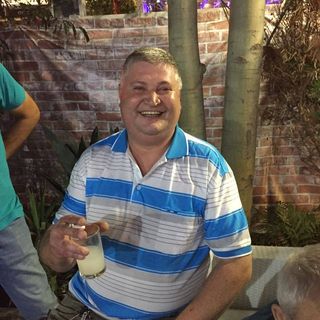 Profile Picture of Alex Sinayuk (@aleks.sinayuk) on Facebook