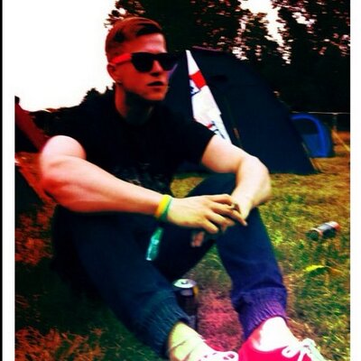 Profile Picture of Danny Hunt (@dannyhunty1989) on Twitter