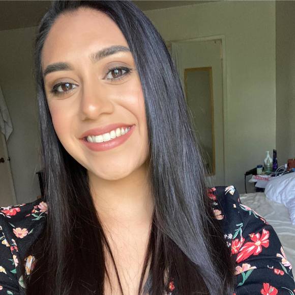 Renee Carrizo - Poshmark Profile Picture of Renee Carrizo (@renee_carrizo) on Poshmark