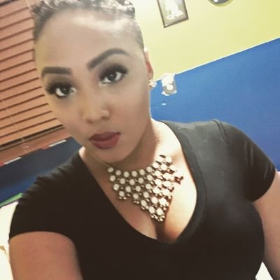 Profile Picture of Amanda Ayoung (@mandylove247) on Twitter