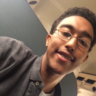 Profile Picture of Javan Davis (@javandavis12) on Twitter