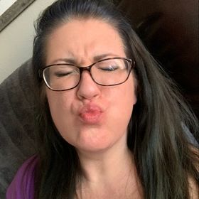 Profile Picture of Jennifer Englert (@jennawennawoo) on Pinterest