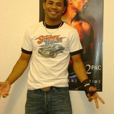 Profile Picture of Ian Parham (@Bzedude) on Twitter