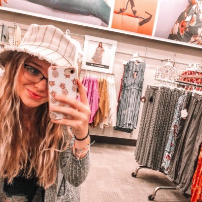 Profile Picture of Audrey Christopher (@Audrey09234815) on Twitter