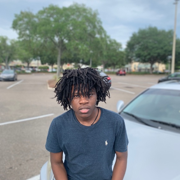 Profile Picture of Calvin Riggins (@calvin_riggins) on Poshmark