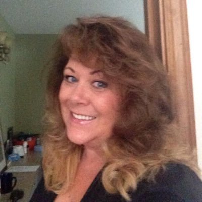 Profile Picture of Can't Do Liars (@LoriPoff4) on Twitter