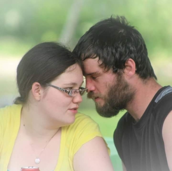 Profile Picture of David Zinn (@dzinn1982) on Poshmark