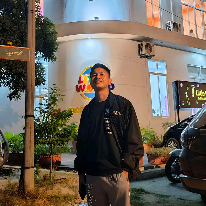 Profile Picture of kyitharhtet (@htet1383) on Tiktok