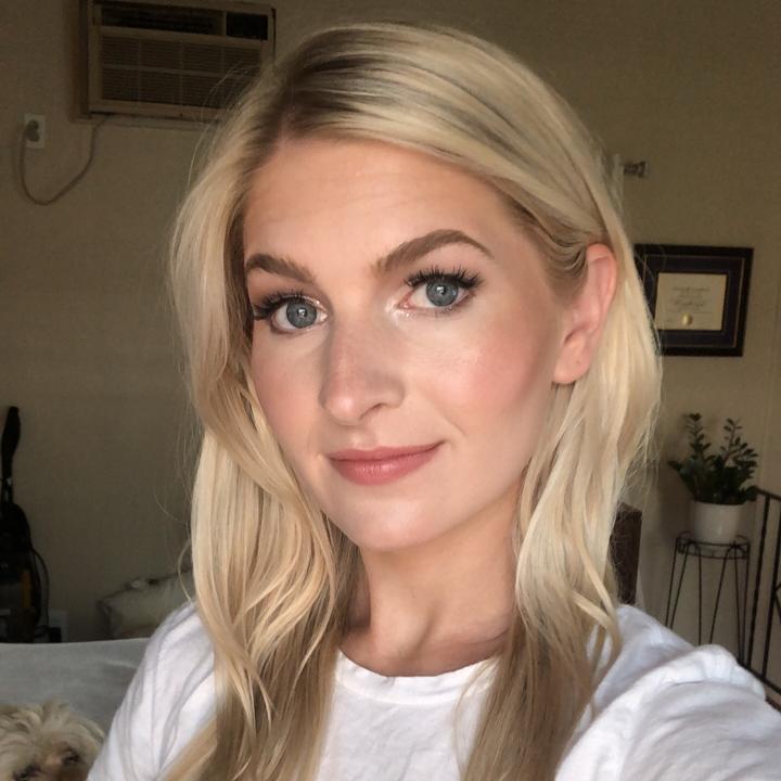 Profile Picture of Lindsey Kerr (@linniekerr) on Tiktok