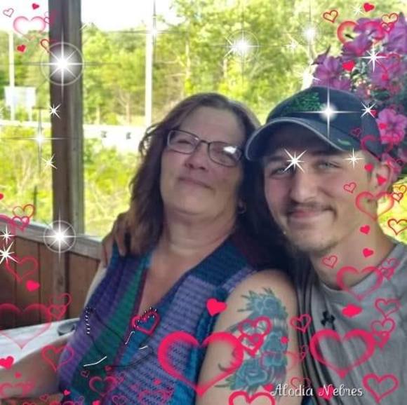 Profile Picture of Anne Collelo (@annemcollelo) on Poshmark