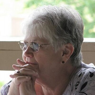 Profile Picture of Mary Ehret Holler (@kittypig2) on Twitter