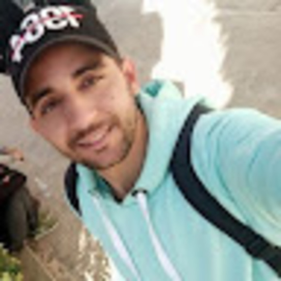 Profile Picture of Yakoub Flavio (@yakoubflavio) on Poshmark