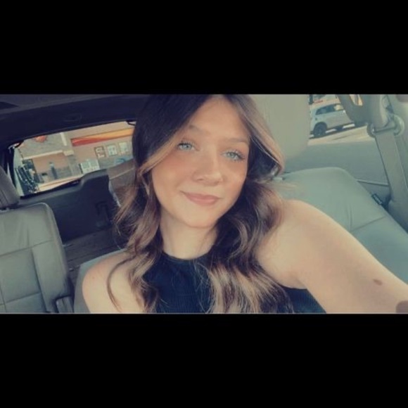 Profile Picture of Georgia Duchscherer (@georgiagrace20) on Poshmark