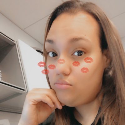 Profile Picture of Stephanie Medina (@stephybaby0524) on Twitter