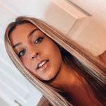 Profile Picture of l u c i a n n e r o s e (@luciannetominaro) on Instagram