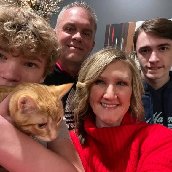 Profile Picture of Jennifer Misbach (@jmisbach) on Poshmark