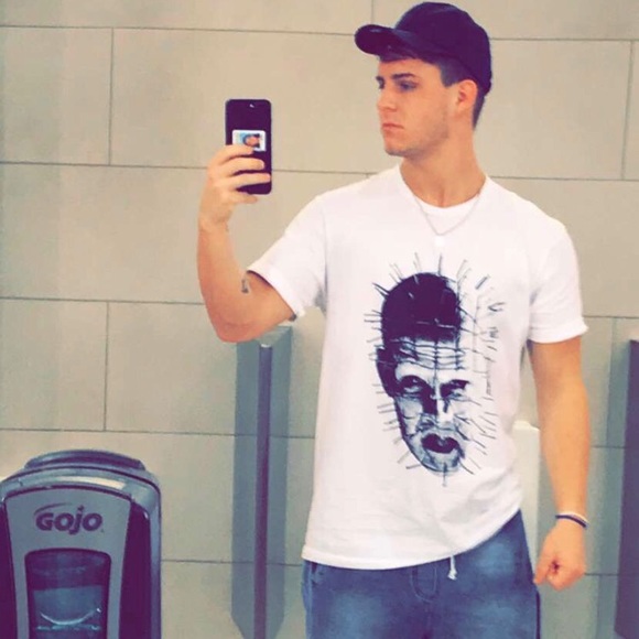 Profile Picture of Kyle Knott (@kyl3k203) on Poshmark