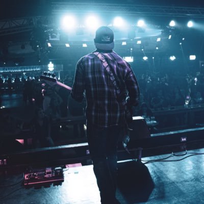 Profile Picture of Christian Barrientos (@cburnttoast) on Twitter