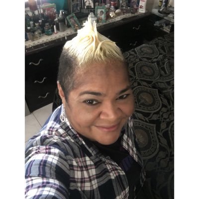 Profile Picture of Opal Rose (@andreaorose) on Twitter