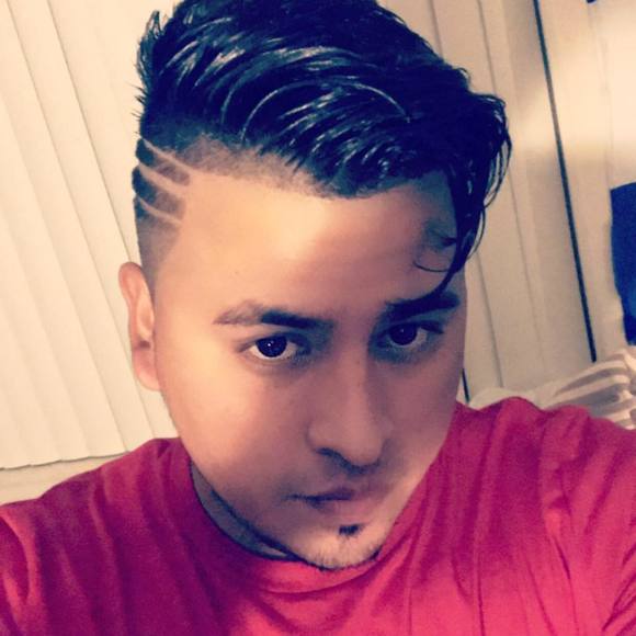 Profile Picture of Johan Quintero (@roquinterpo) on Poshmark