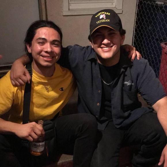 Profile Picture of Xavier Chavez (@xchavez2000) on Poshmark