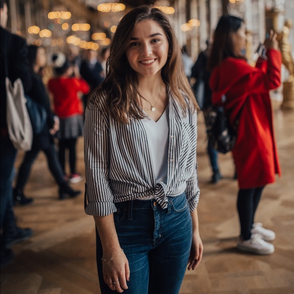 ! danielle Stefania - Poshmark Profile Picture of ! danielle Stefania (@dstefania) on Poshmark