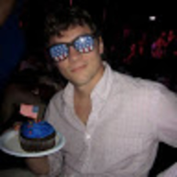 Profile Picture of Bryan Jordan (@bryanjordan560) on Poshmark