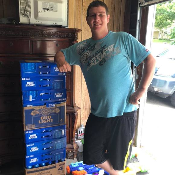 Profile Picture of Andrew Shuck (@andrew716) on Poshmark