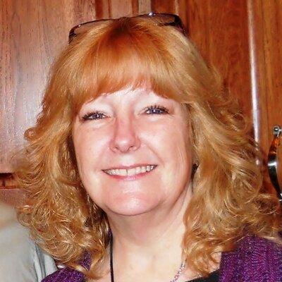 Profile Picture of Denise Moore-Toth (@@DeniseMooreToth) on Twitter