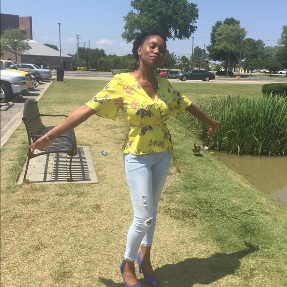 Profile Picture of Marketia Prioleau (@marketiap) on Poshmark