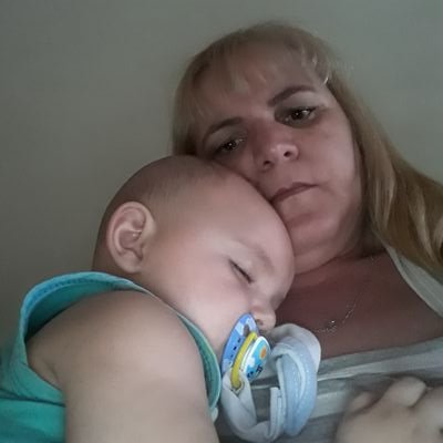 Profile Picture of Cecília Santos Lorençone (@ApkRubie) on Twitter